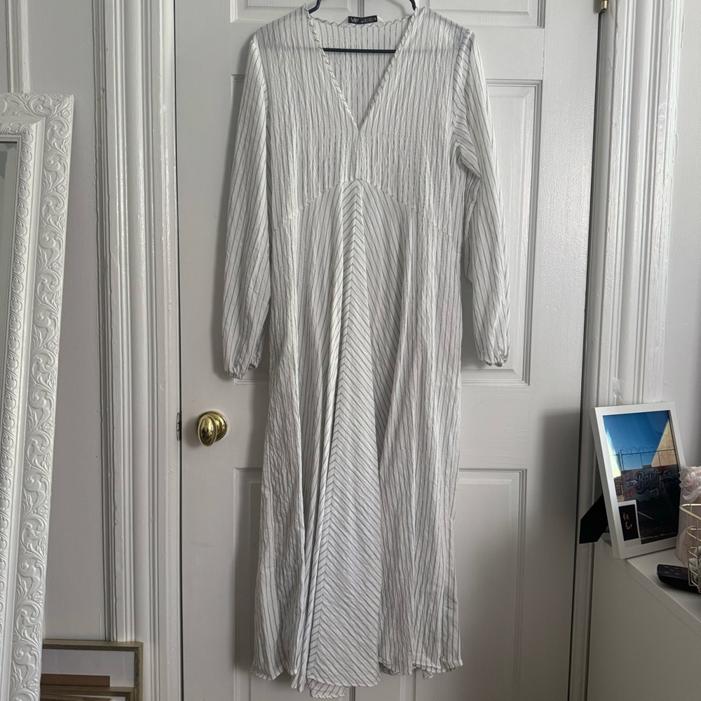 Zara Long sleeve Midi Dress